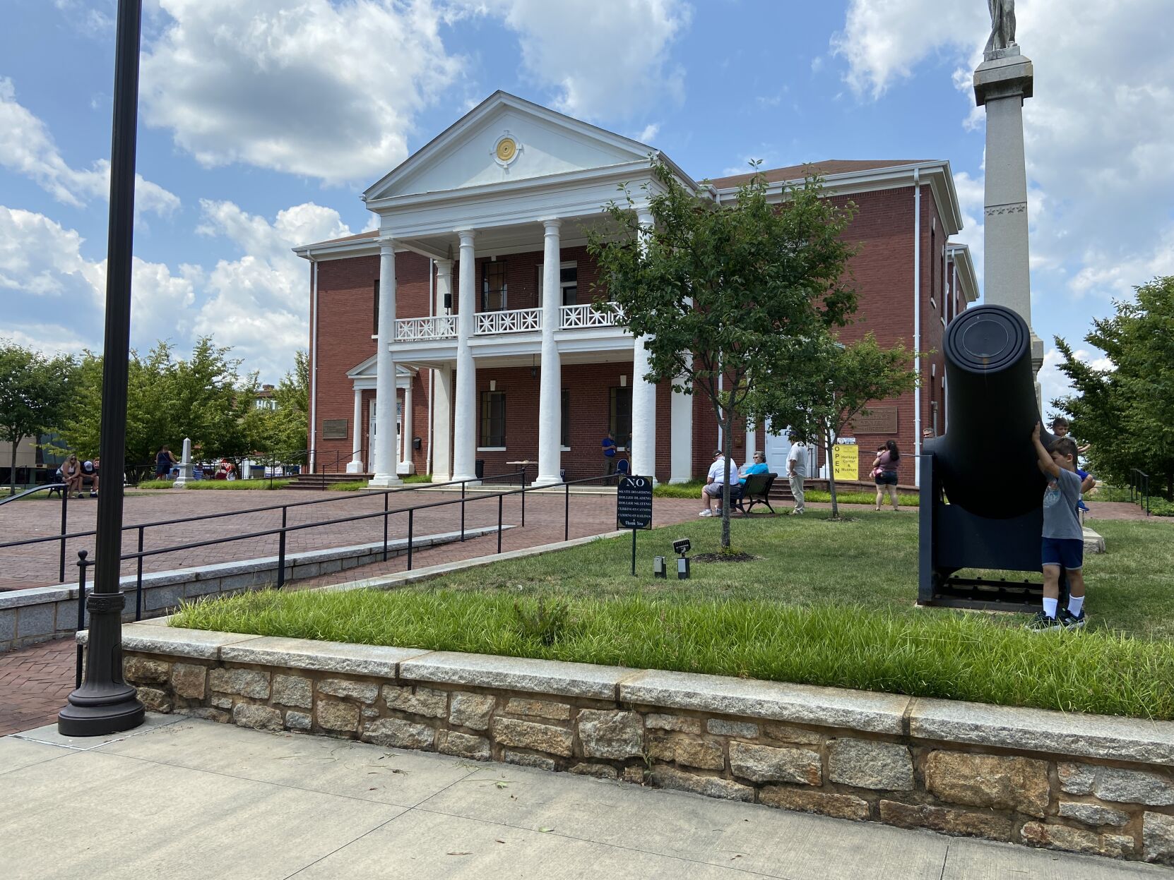 courthouse.jpeg